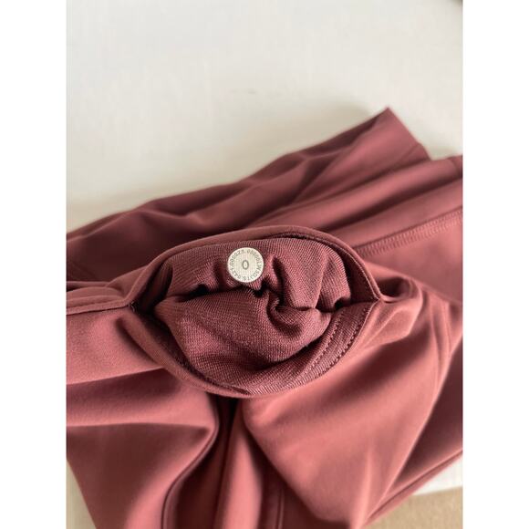 Lululemon InStill High-Rise Tight 25" in Smokey Red - Size 0 - Picture 7 of 7